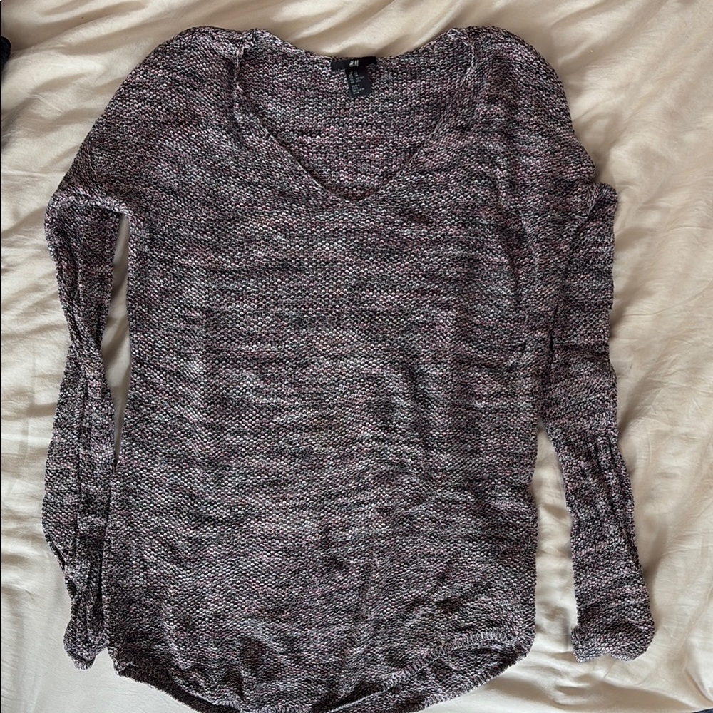 H&M Black and Pink Knit Sweater
